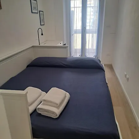 Dimoralexis, The House In Front Of Vatican's Walls Apartment