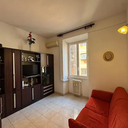 Apartamento Retro Charm & Metro Comfort In *