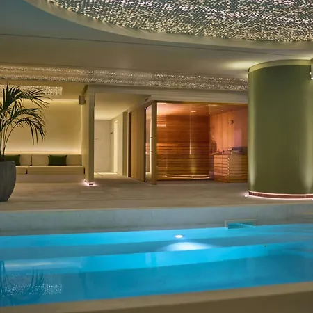 Cardo Roma, Autograph Collection 4* Rome