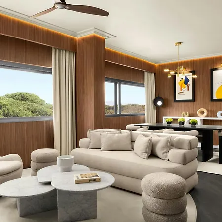 Cardo Roma, Autograph Collection Otel 4*