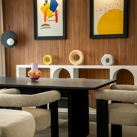 Cardo Roma, Autograph Collection Otel
