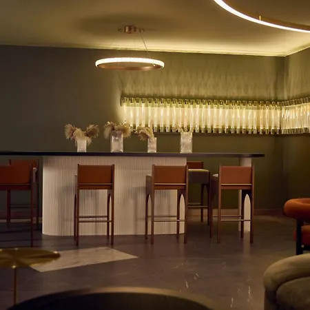 Cardo Roma, Autograph Collection 4* Rome