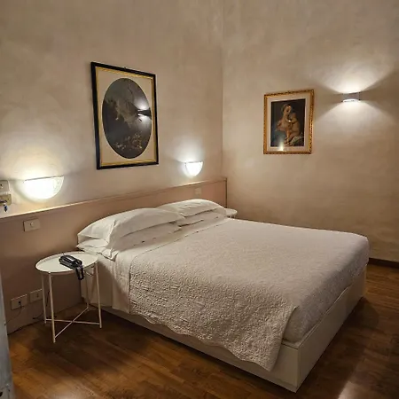 Otel Julia 3*
