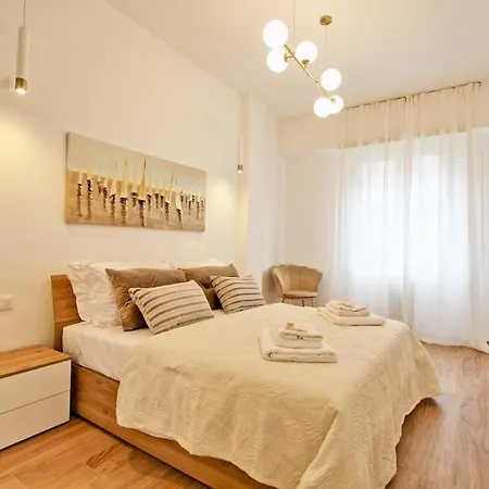 Near Trastevere Apartment Rome