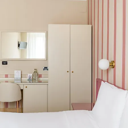 Hotell Parker - Gruppo Blam 3*