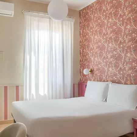 Hotell Parker - Gruppo Blam Rom