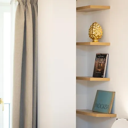 Amazing Via Del Corso 277 Apartment