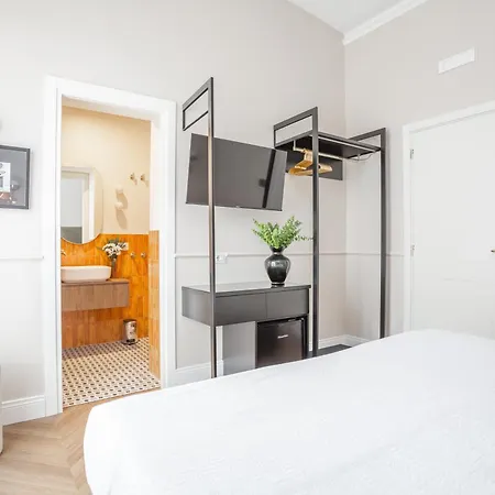 Guest house Daplace - White In Navona