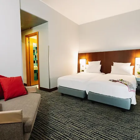 Mercure Piazza Bologna Hotel 3*