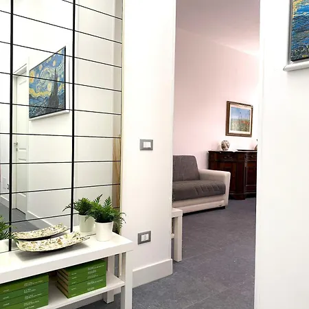 Trastevere For You... 3 Bedrooms * Rome