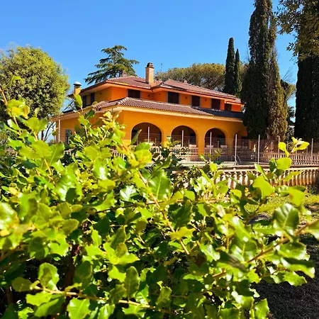 Due Leoni - Casa Per Turismo Cattolico