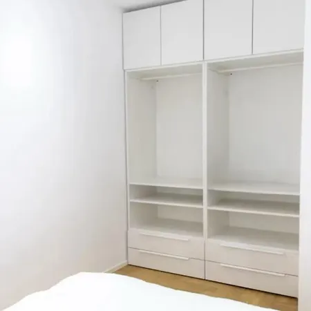 Apartment New And Recently Renovated One Bedroom - Checkprofile Rome
