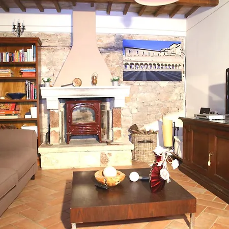 Scheggino - Casale Con Piscina E Splendida Vista Villa Scheggino