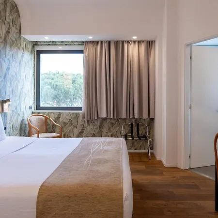 Dei Congressi Hotel 4*