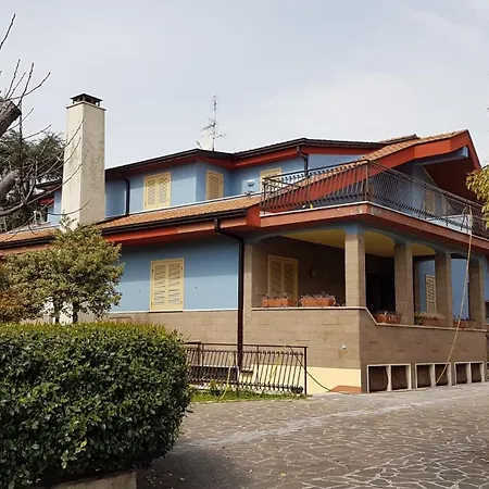 La Casa Degli Artisti Quarto em Acomodações Particulares Roma