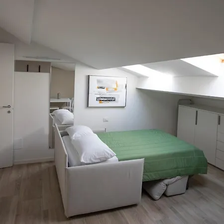 Piazza Loft Apartment Rome
