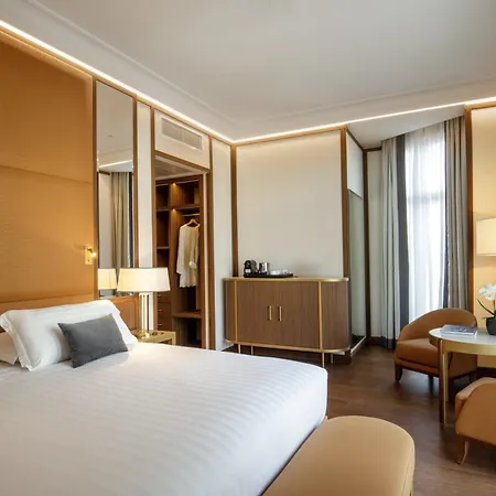 מלון Imperiale By Omnia 4*