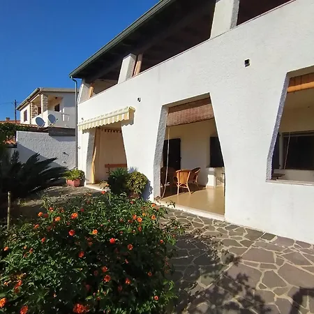 Casa Delle Ginestre 2 *