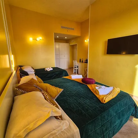 Residenze Serventi Longhi * Rome