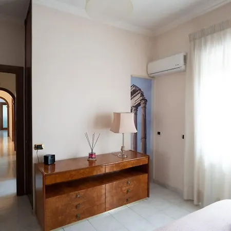 Happio Apartment *