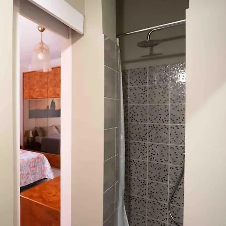 Happio Apartment