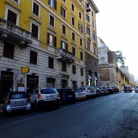 Zefiro Home Bed & Breakfast Rome