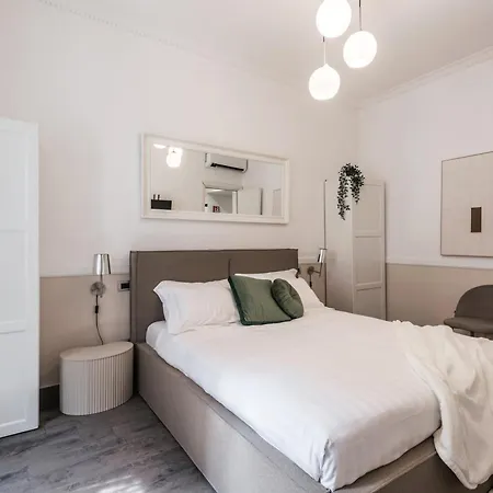 The Rent - In Testaccio District Apartment