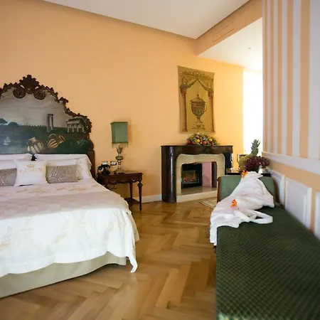 Royal Trinita Dei Monti Hotel