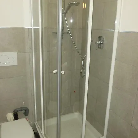 16 Relais Guest house 2*