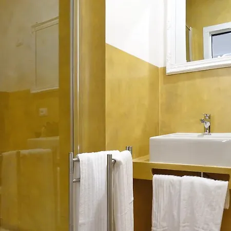 A Star Guest house 3*