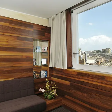Tritone Hotel