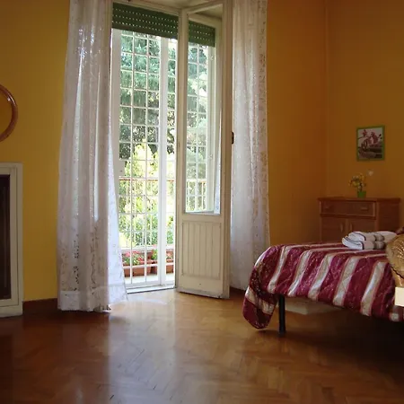 Sciarra Bed & Breakfast *