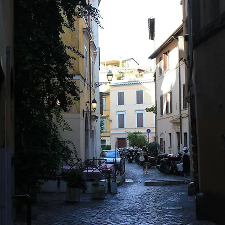 Frühstückspension Ventisei Scalini A Trastevere