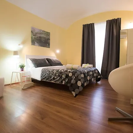 Candia House 3*