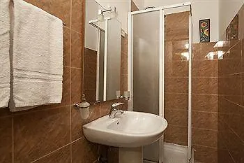 Cicero Center Penzion 3*
