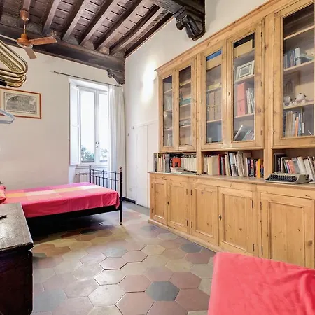 Apartment Campofiori Rome