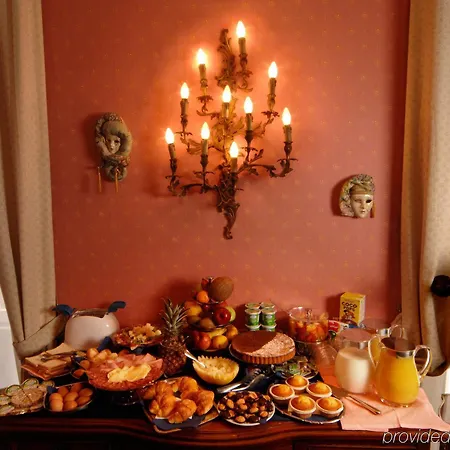 Residenza Frattina 2* Řím