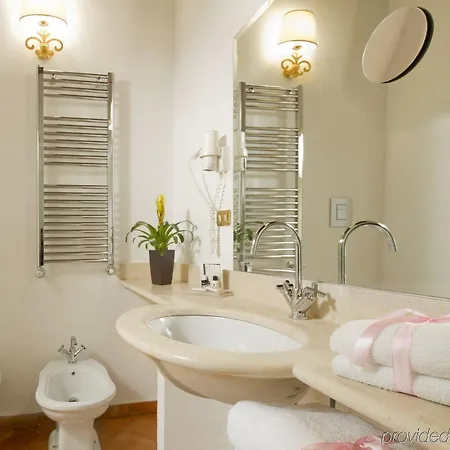 Residenza Frattina Řím