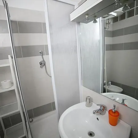 Guest house Affittacamere Eur Arcobaleno *