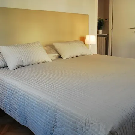 Bed & Breakfast Attico 203 Rome