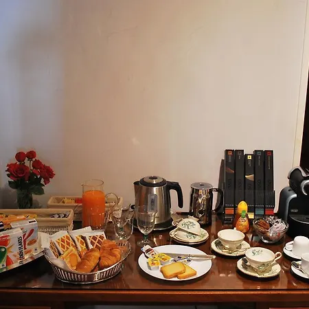 Bed & Breakfast Attico 203 Rome