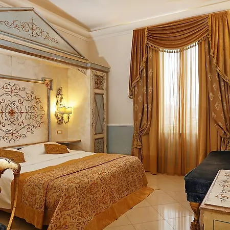 Romanico Palace Luxury & Hotel Rome