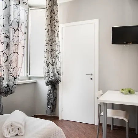 Be My Guest Oda ve Kahvaltı Roma