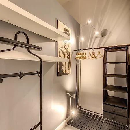 Apartment Vicolo Delle Grotte House Rome