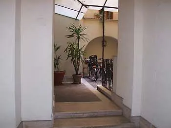 Panzió La Maison Dell'orologio