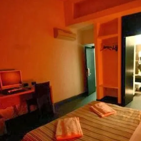 M&j Place Albergue