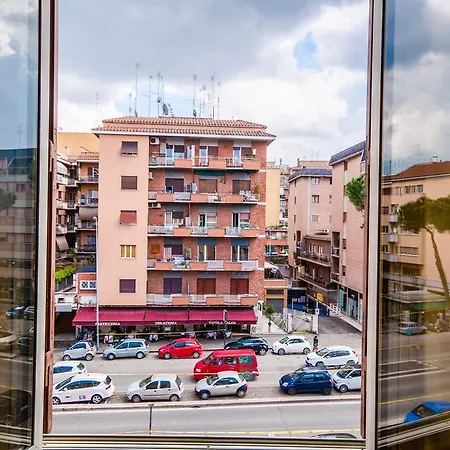 Vatican Penthouse Near S.Peter'S Square Apartment