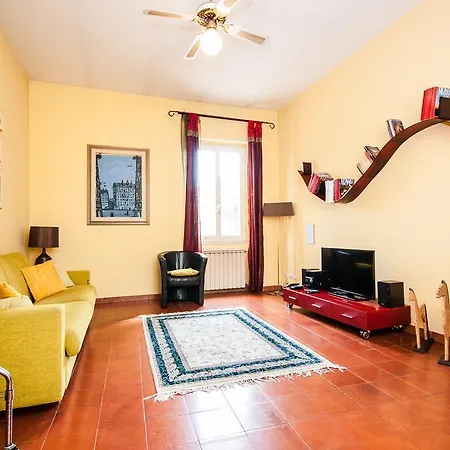 Apartment Vatican Penthouse Near S.Peter'S Square Rome