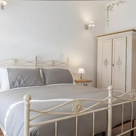 Donna Margherita & Guest house Rome