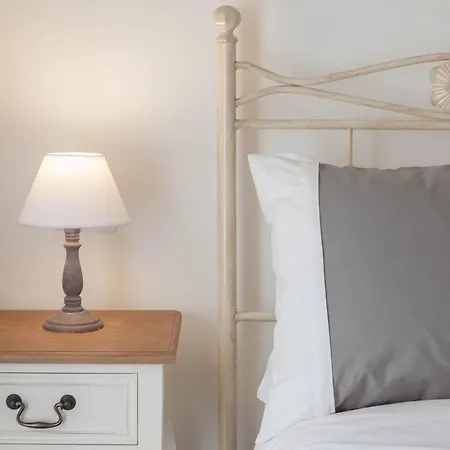 Guest house Donna Margherita & 3*
